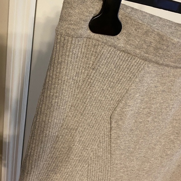 Skin Light Gray Pencil Skirt - Picture 3 of 4